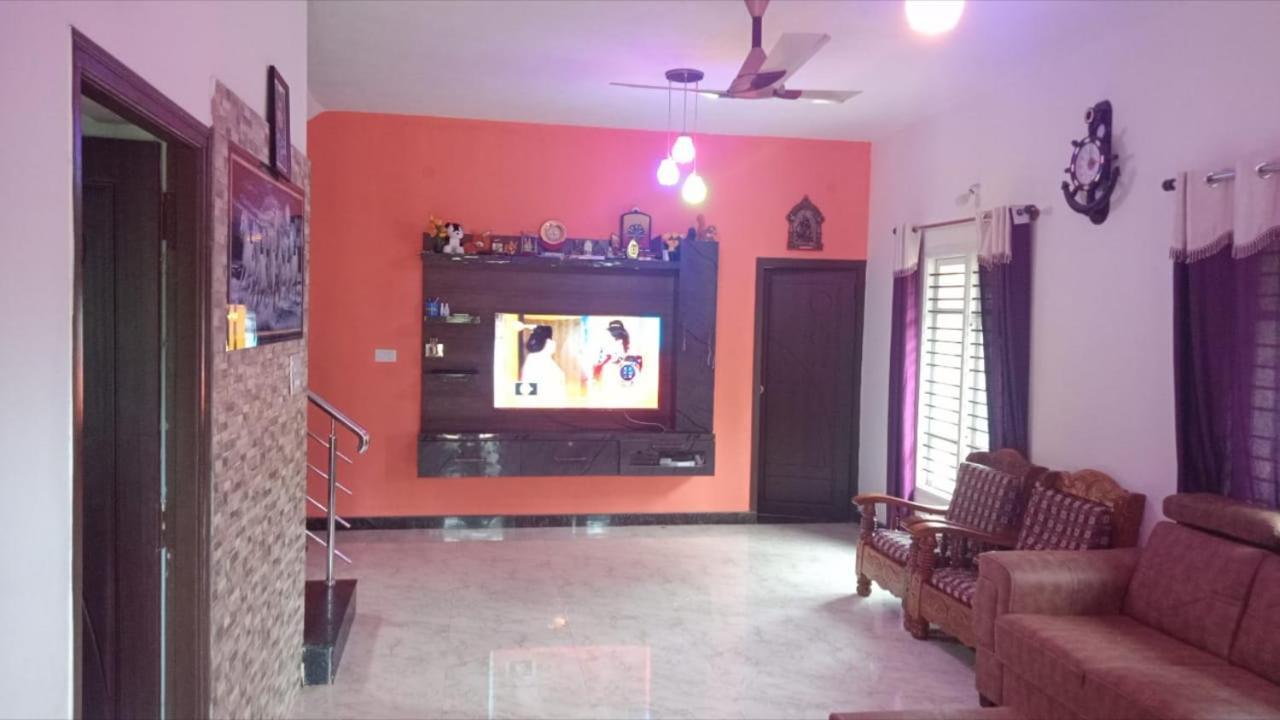 Halase Homestay *